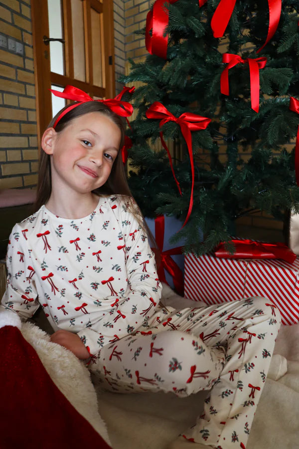 Alma  Barna bolur Red Bow Creme