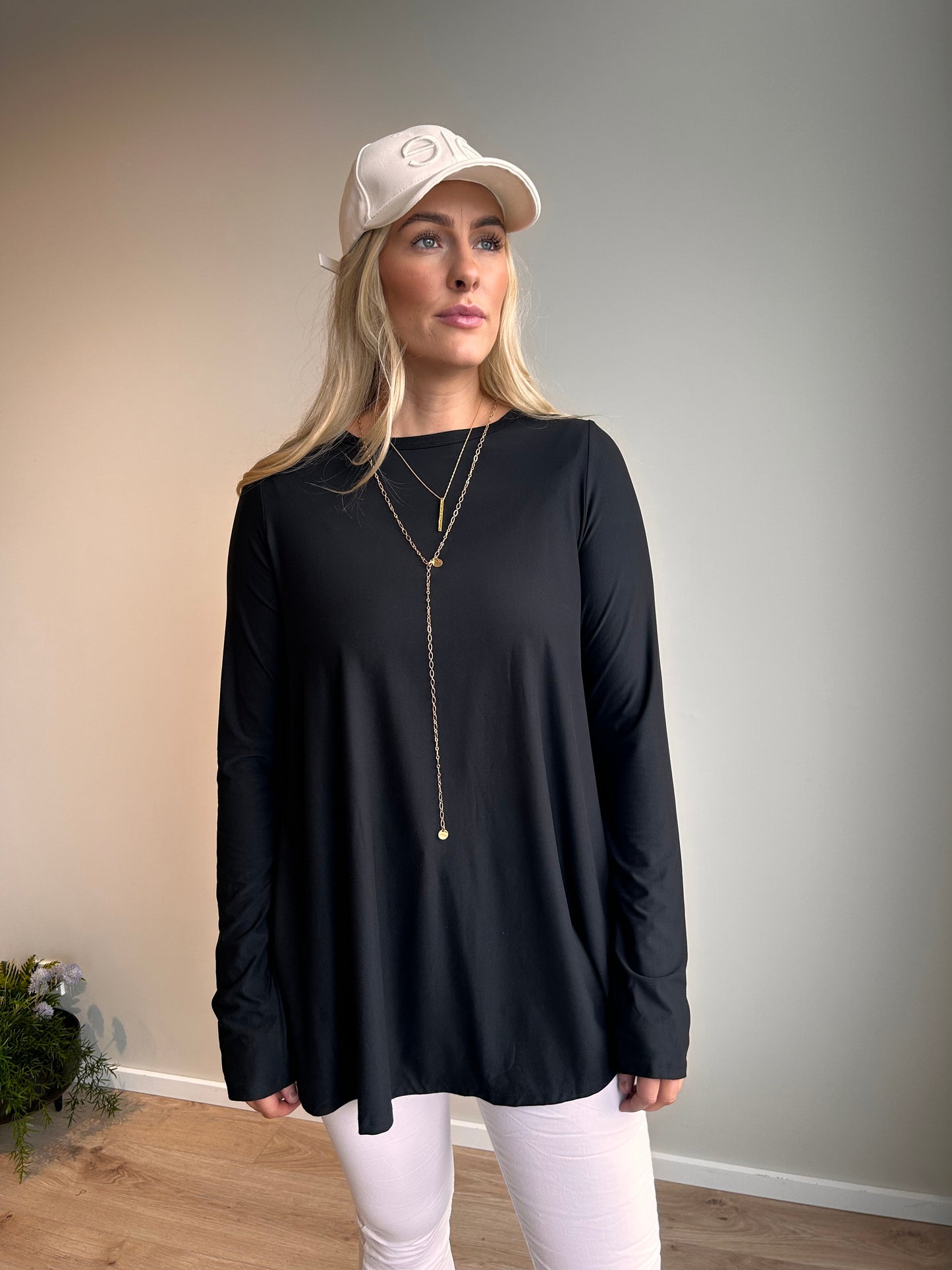 Alma A tunic svört