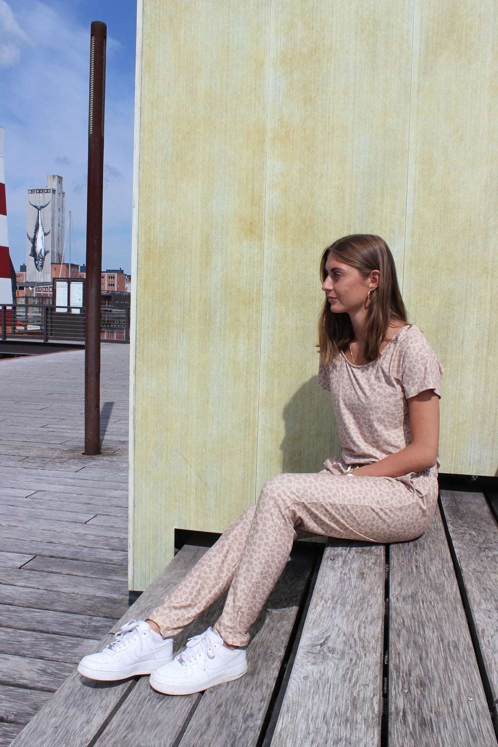 Alma samfestingur sand leo