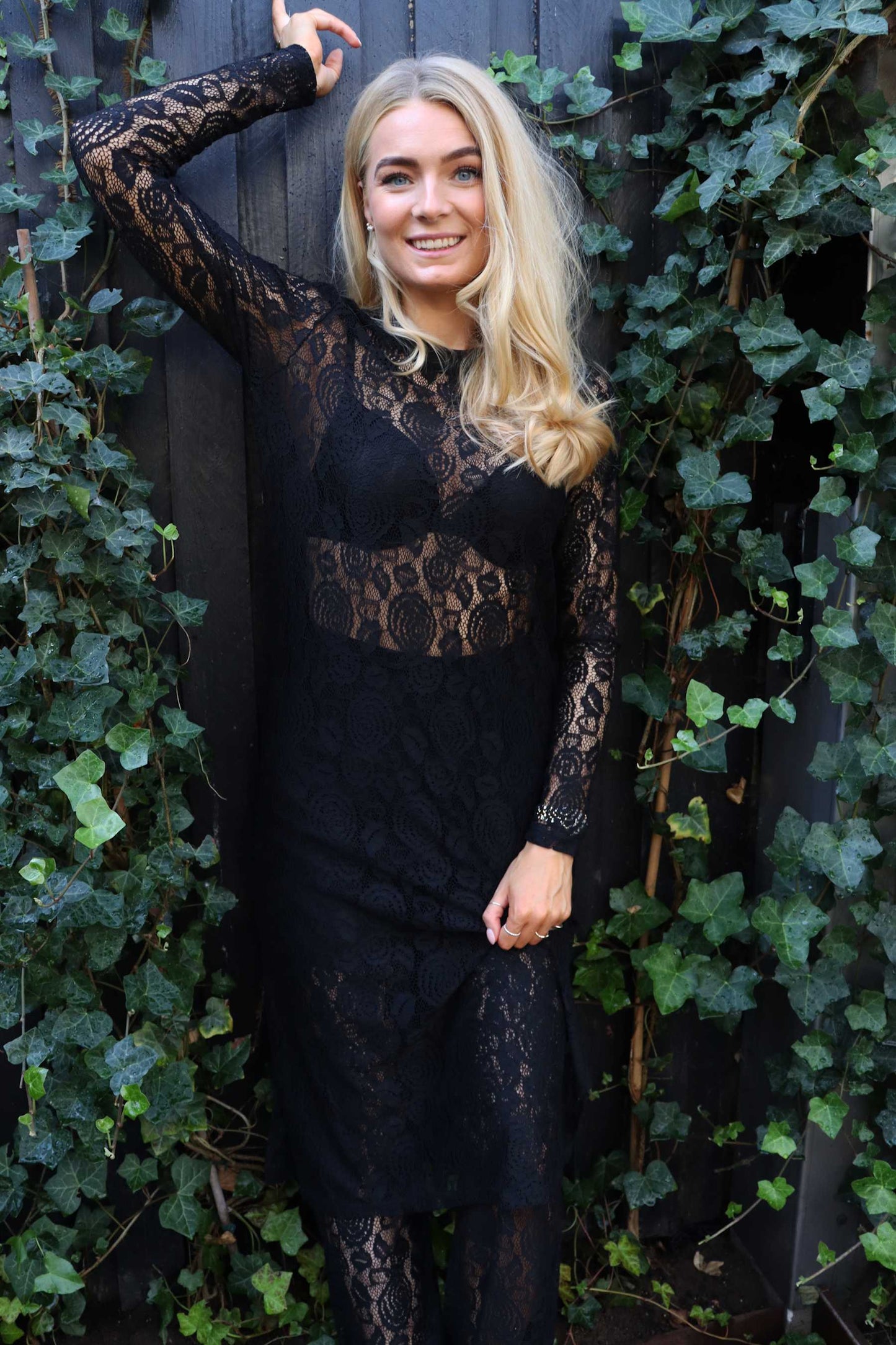 Lace LS long dress Svartur